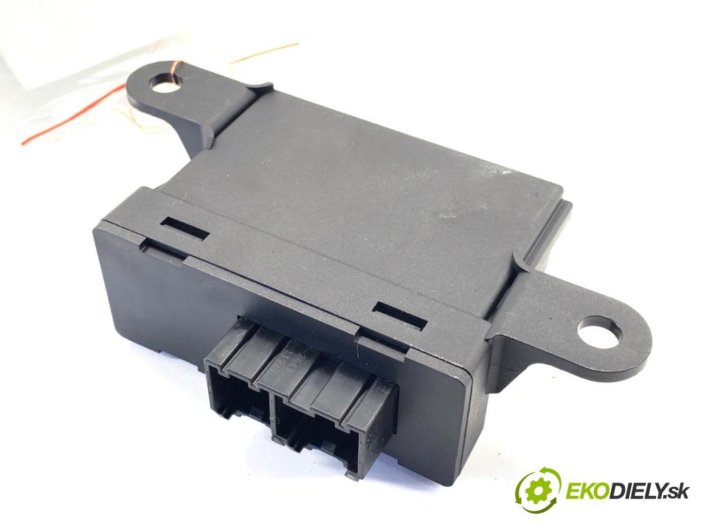 OPEL ASTRA K liftback 2020 81 kW 1.2 Turbo (68) 1199 Modul PDC 84372936 (Riadiaca jednotka ostatné)