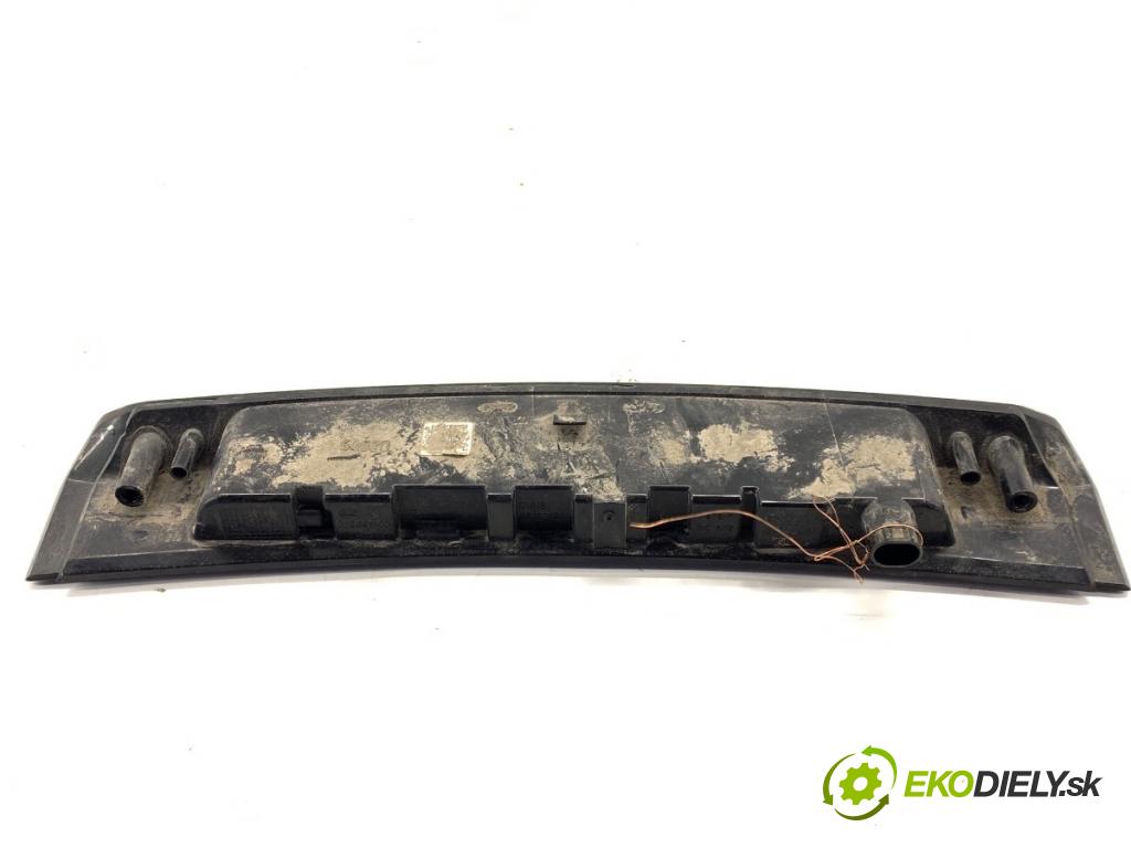 OPEL ASTRA K liftback 2020 81 kW 1.2 Turbo (68) 1199 Svetlo brzdových svetiel 39037080