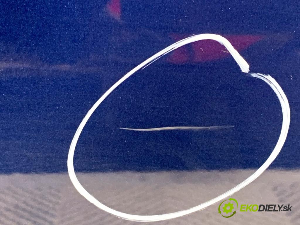 OPEL ASTRA K liftback 2020 81 kW 1.2 Turbo (68) 1199 dveře levý zadní část Z23F