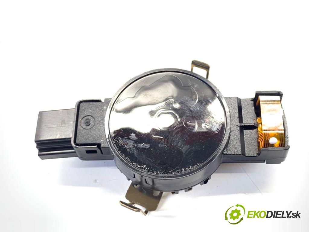 OPEL ASTRA K liftback 2020 81 kW 1.2 Turbo (68) 1199 Snímač dažďa 39203558 (Snímač dažďa)