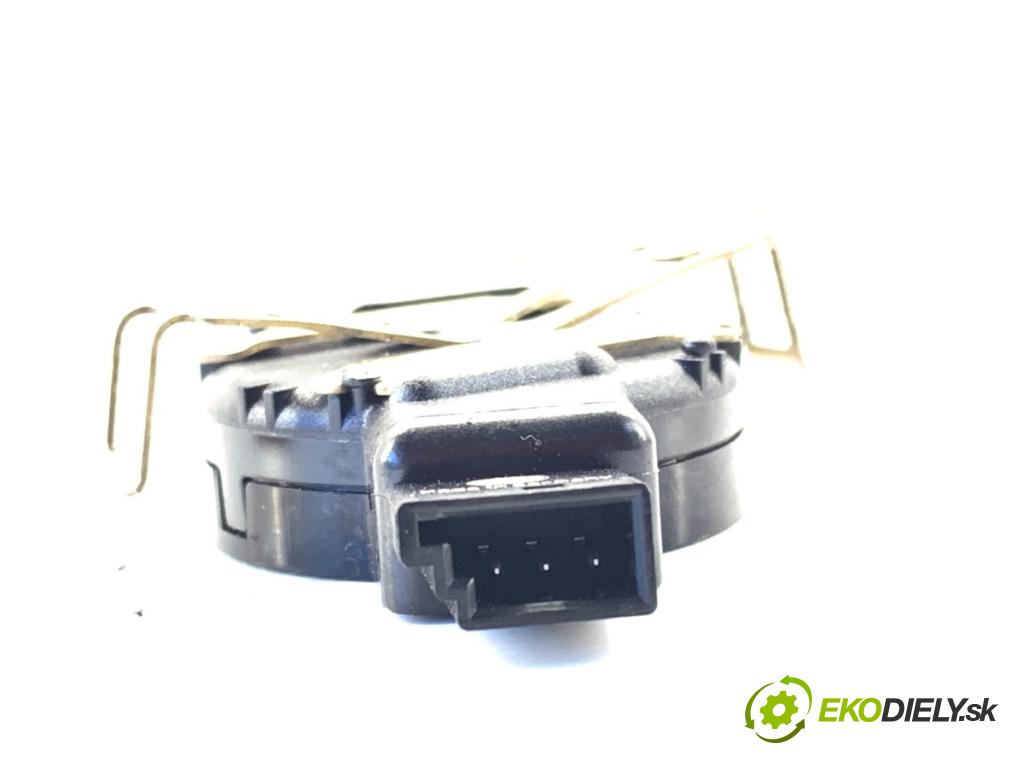 OPEL ASTRA K liftback 2020 81 kW 1.2 Turbo (68) 1199 Snímač dažďa 39203558 (Snímač dažďa)