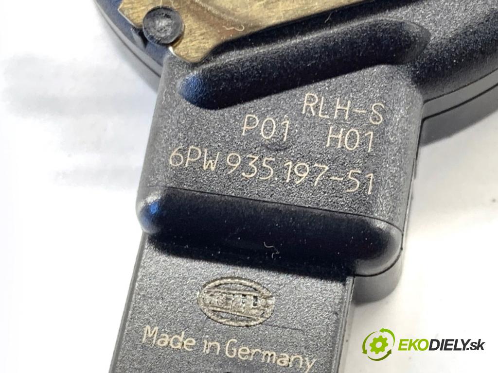 OPEL ASTRA K liftback 2020 81 kW 1.2 Turbo (68) 1199 Snímač dažďa 39203558 (Snímač dažďa)