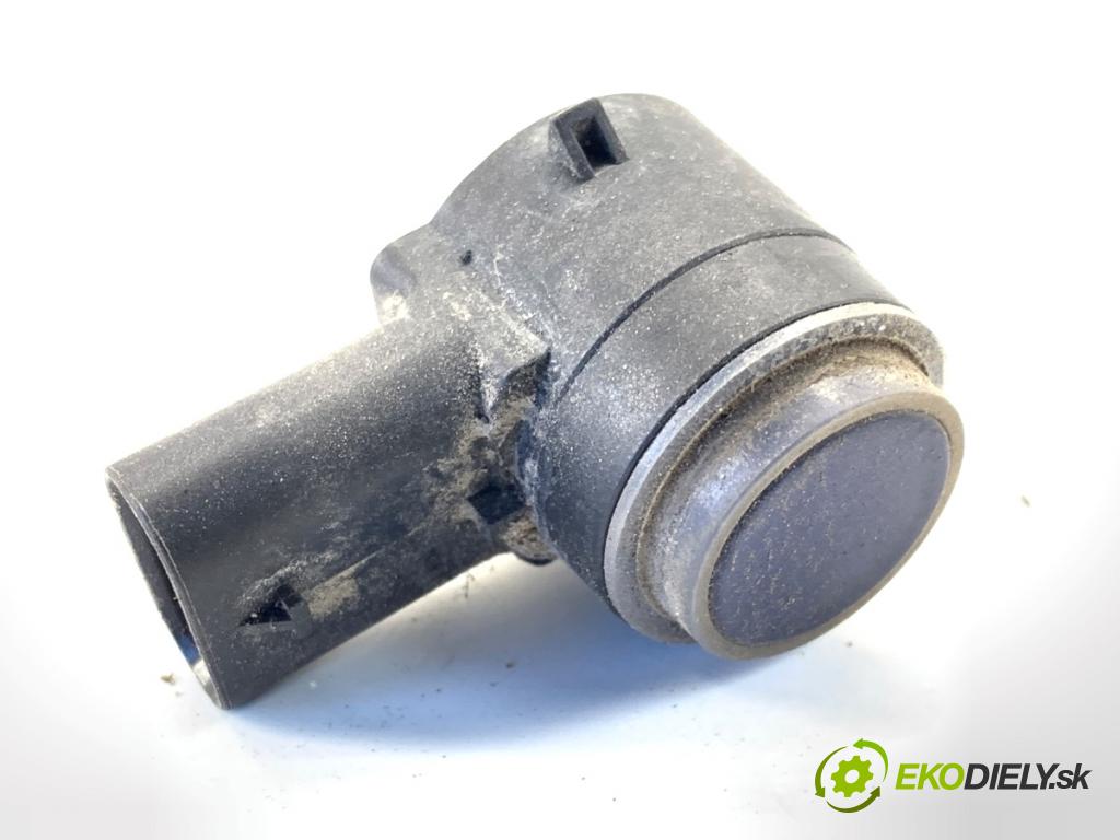 OPEL ASTRA K liftback 2020 81 kW 1.2 Turbo (68) 1199 Snímač PDC 39202076
