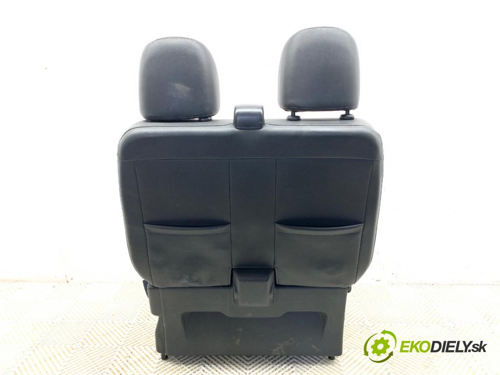RENAULT TRAFIC III Autobus 2015 92 kW 1.6 dCi 125 (JGMH) 1598 Sedadlo pravy predný DVOJNÁSOBEK: