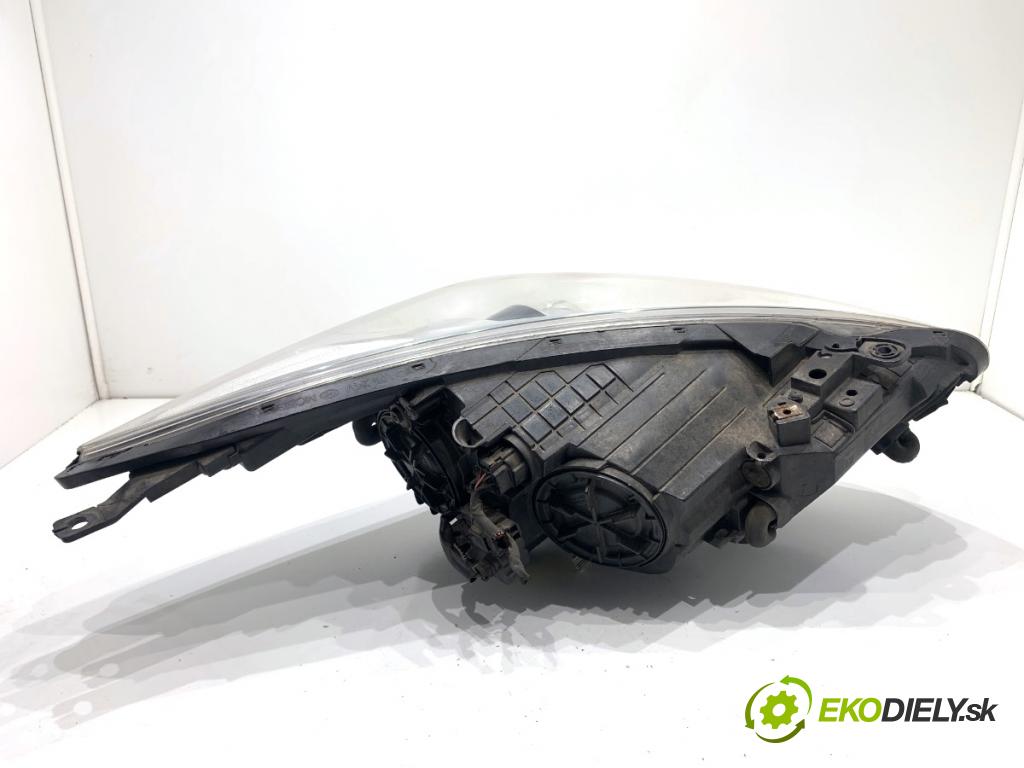 HYUNDAI i40 Kombi 2013 85 kW 1.7 CRDi 1685 Svetlomet ľavy predný 92101-3ZXXX