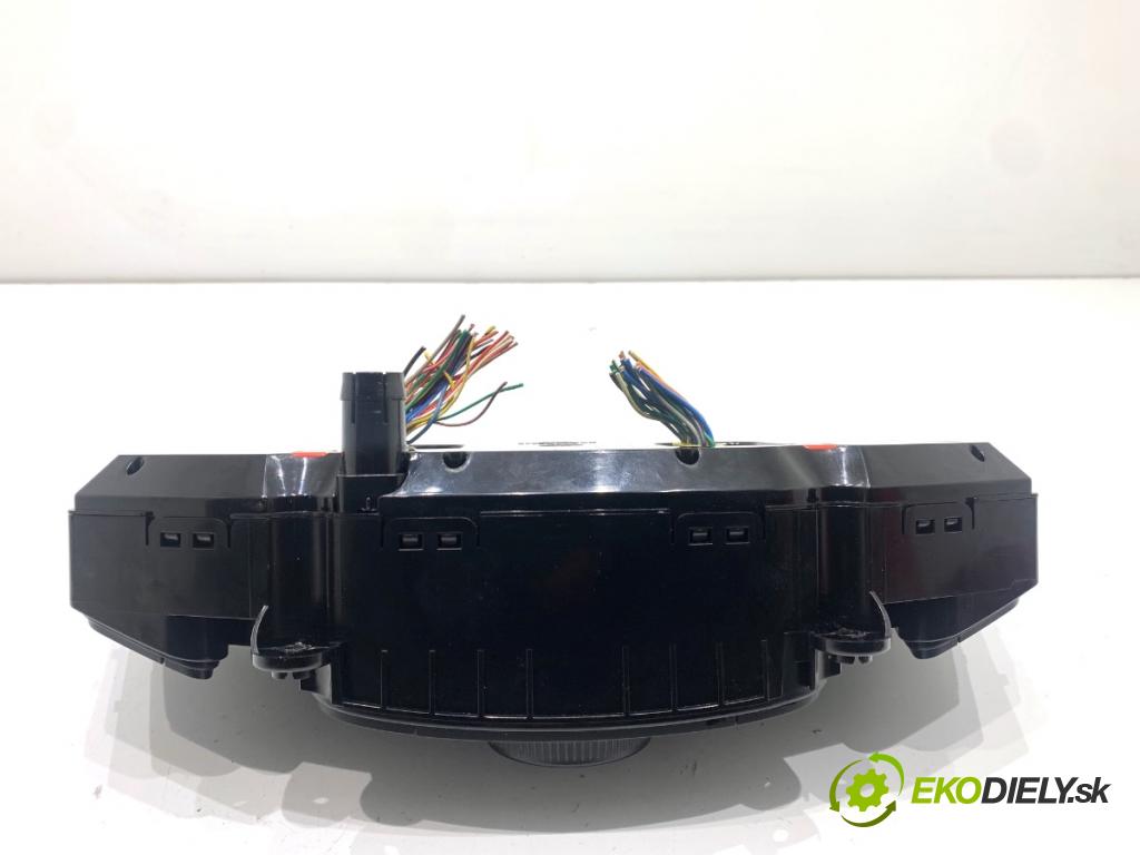 HYUNDAI i40 Kombi 2013 85 kW 1.7 CRDi 1685 Panel ovládania kúrenia 97250-3ZXXX (Prepínacie páčky pod volantom)