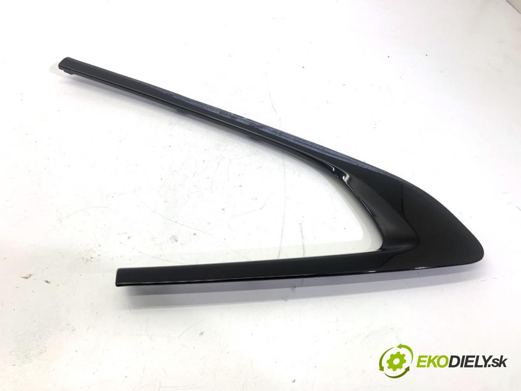 BMW F44 coupe 2021 131 kW 220 i 1998 Lišta okna bočnej TELO: ľavy zad 