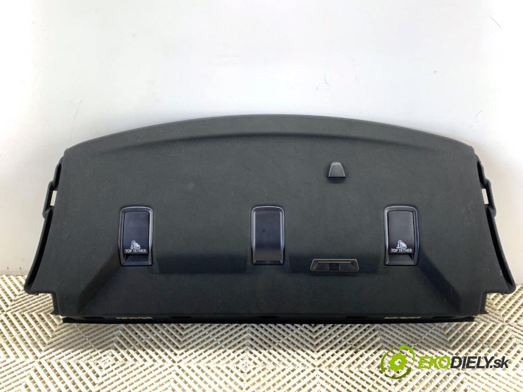 BMW F44 coupe 2021 131 kW 220 i 1998 Pláto zad 