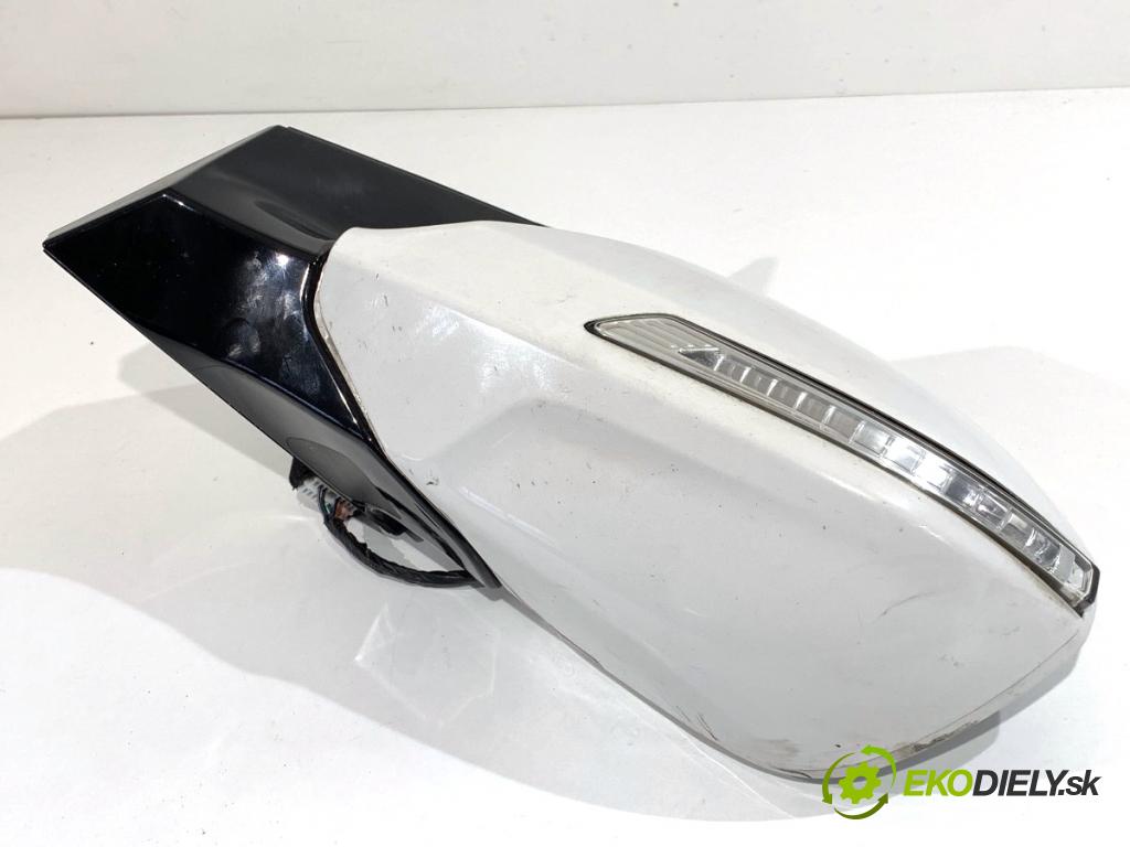 HYUNDAI i40 Kombi 2013 85 kW 1.7 CRDi 1685 zpětné zrcátko levý