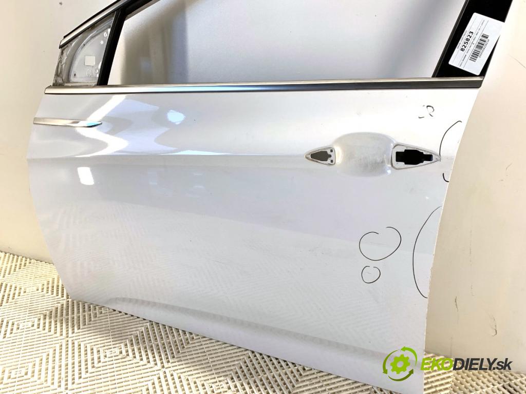 HYUNDAI i40 Kombi 2013 85 kW 1.7 CRDi 1685 Dvere ľavy predný NCW