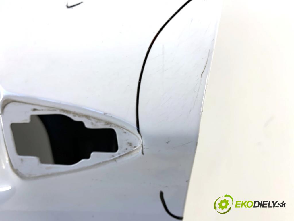 HYUNDAI i40 Kombi 2013 85 kW 1.7 CRDi 1685 Dvere ľavy predný NCW
