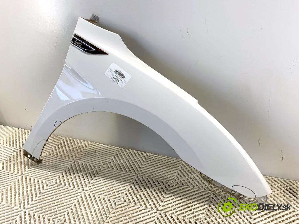 HYUNDAI i40 Kombi 2013 85 kW 1.7 CRDi 1685 Blatník pravy predný NCW