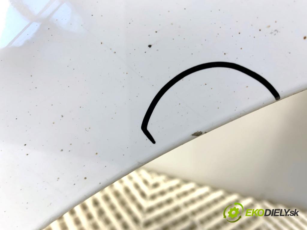 HYUNDAI i40 Kombi 2013 85 kW 1.7 CRDi 1685 Blatník pravy predný NCW