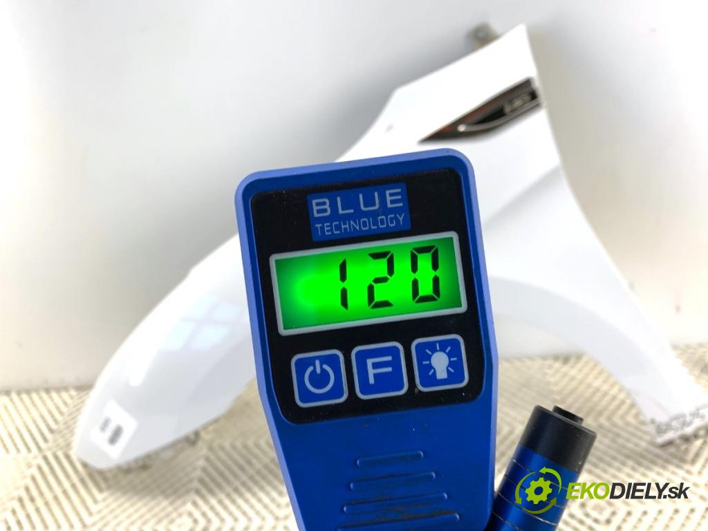 HYUNDAI i40 Kombi 2013 85 kW 1.7 CRDi 1685 blatník levý přední část NCW