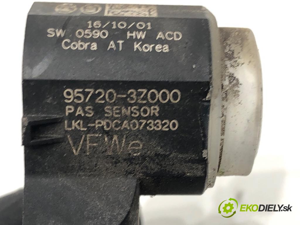 HYUNDAI i40 Kombi 2013 85 kW 1.7 CRDi 1685 Snímač PDC 95720-3Z000