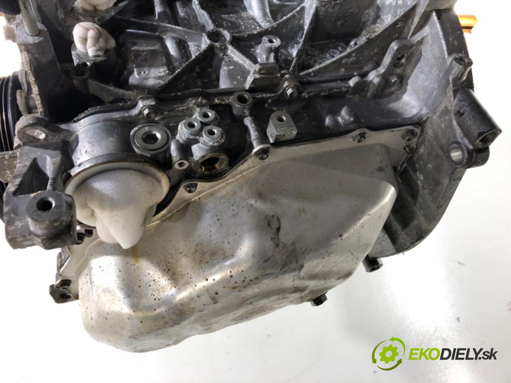 OPEL ASTRA K liftback 2020 81 kW 1.2 Turbo (68) 1199 motor MLK F12SHL (Motor)