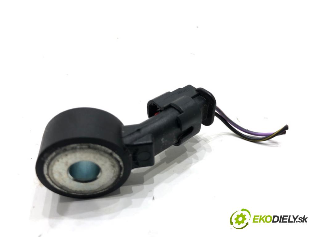 OPEL ASTRA K liftback 2020 81 kW 1.2 Turbo (68) 1199 Snímač klepania 55494828 (Snímač)