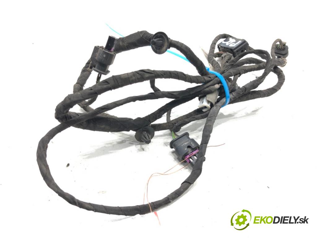 BMW F16 SUV 2014 190 kW xDrive 30 d 2993 Káblovačka PDC zad 9367696