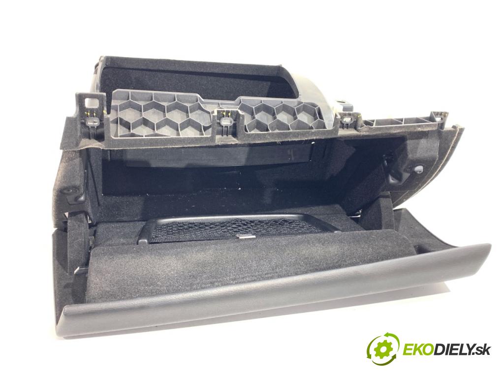 BMW F16 SUV 2014 190 kW xDrive 30 d 2993 Priehradka, kastlík spolujazdca  (Priehradka (kastlík))