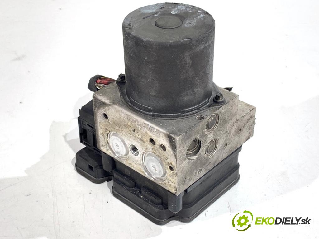 BMW F16 SUV 2014 190 kW xDrive 30 d 2993 Pumpa ABS 6856841 (Pumpa ABS)