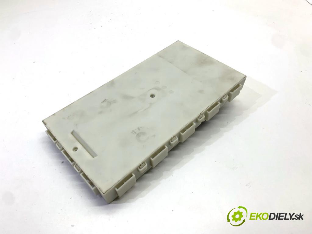 BMW F16 SUV 2014 190 kW xDrive 30 d 2993 Modul komfortu 9364640 (Modul komfortu)