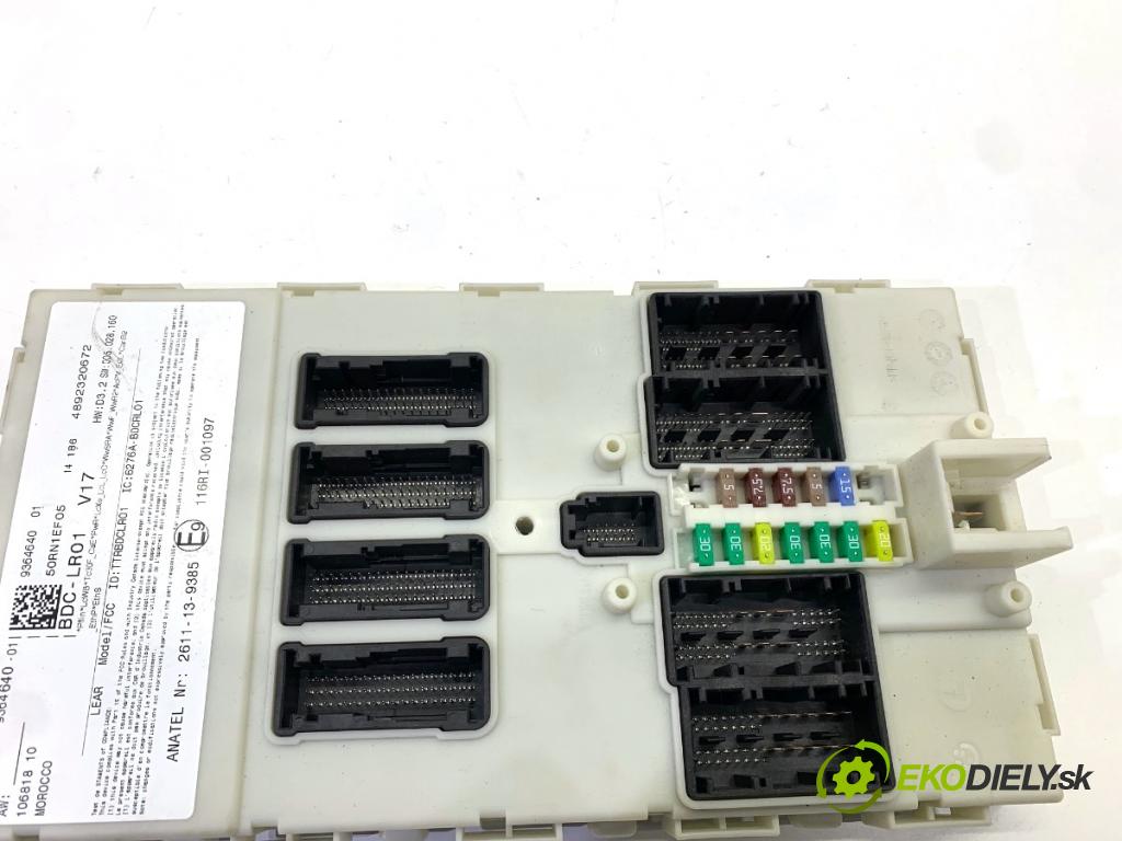 BMW F16 SUV 2014 190 kW xDrive 30 d 2993 Modul komfortu 9364640 (Modul komfortu)