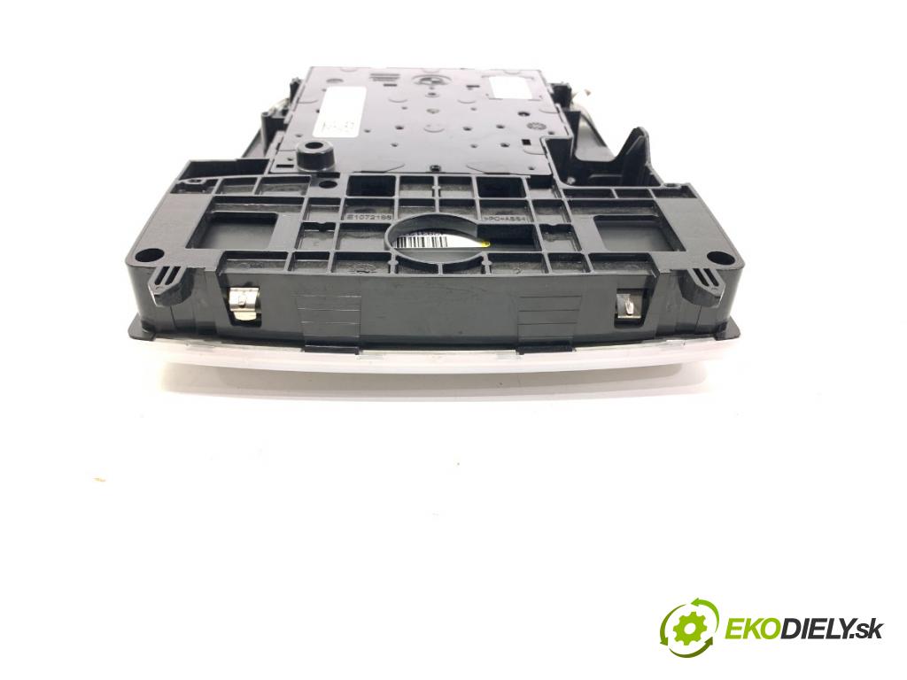 BMW F16 SUV 2014 190 kW xDrive 30 d 2993 Svetlo stropné 9354366