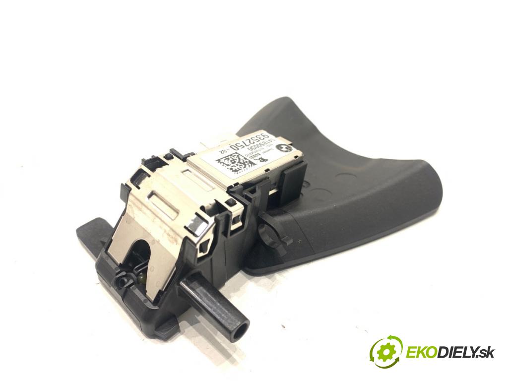 BMW F16 SUV 2014 190 kW xDrive 30 d 2993 KAMERA okna prednej 9352750