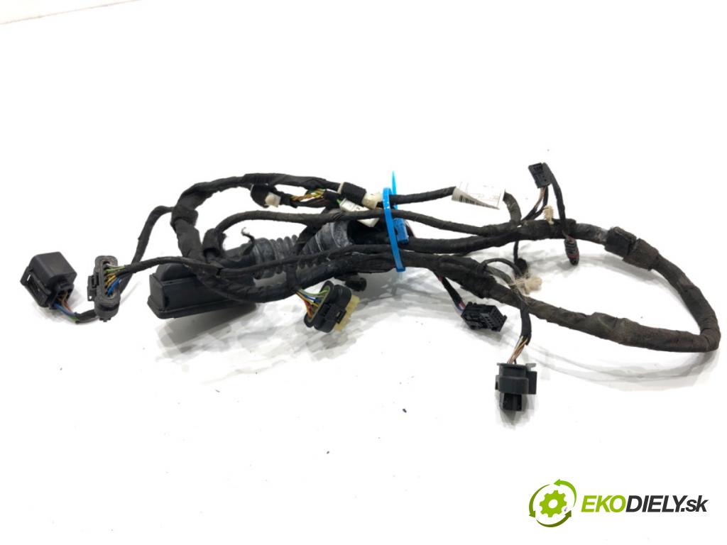 BMW F16 SUV 2014 190 kW xDrive 30 d 2993 Káblovačka Dvere zad pravy 9328523