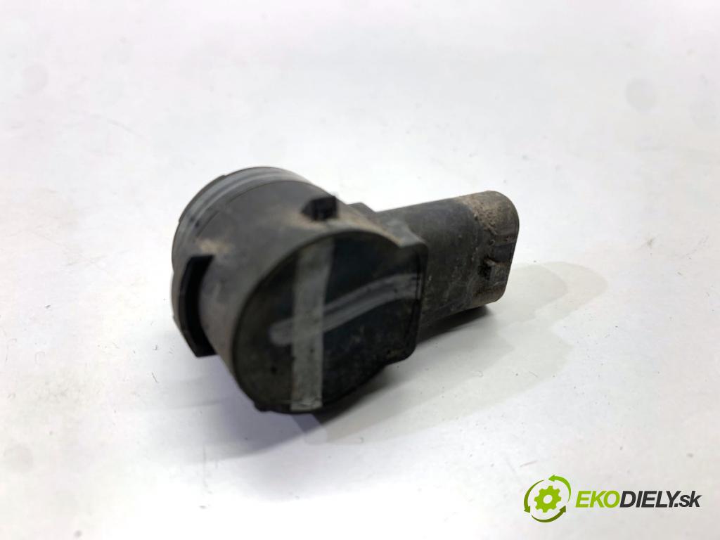 BMW F16 SUV 2014 190 kW xDrive 30 d 2993 Snímač PDC 9274427