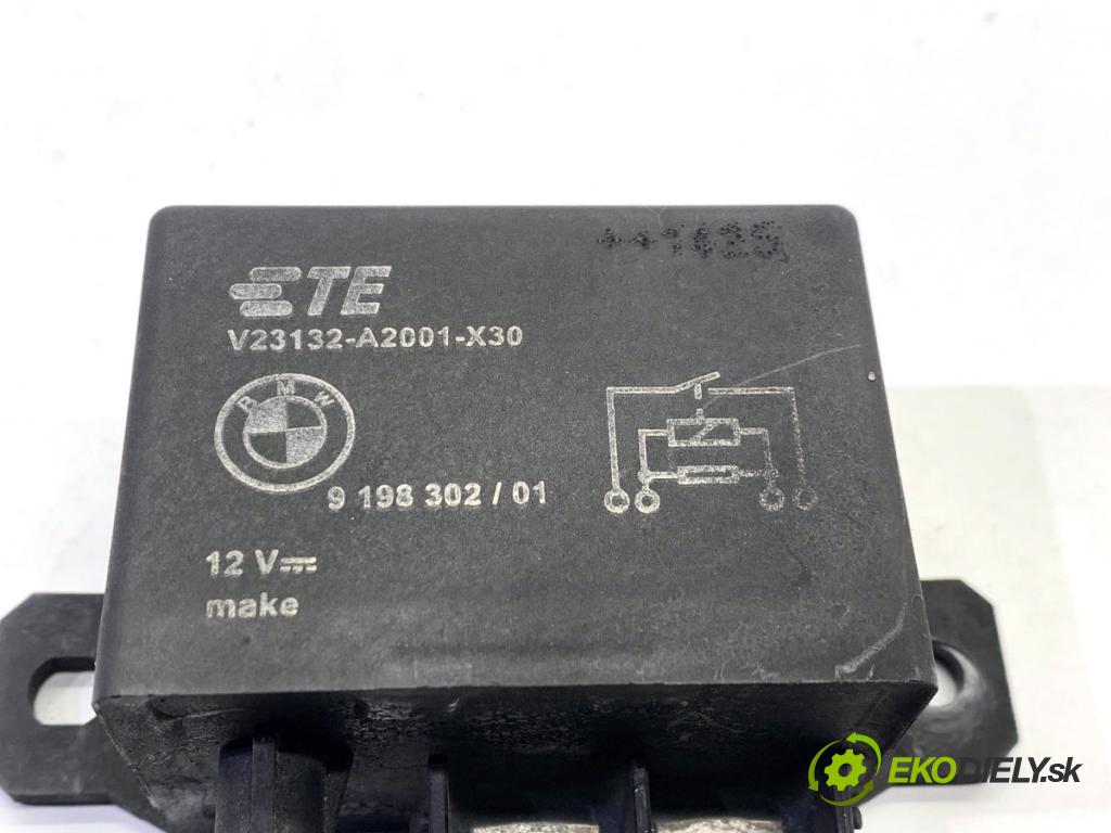 BMW F16 SUV 2014 190 kW xDrive 30 d 2993 modul RELÉ ventilátoru 9198302