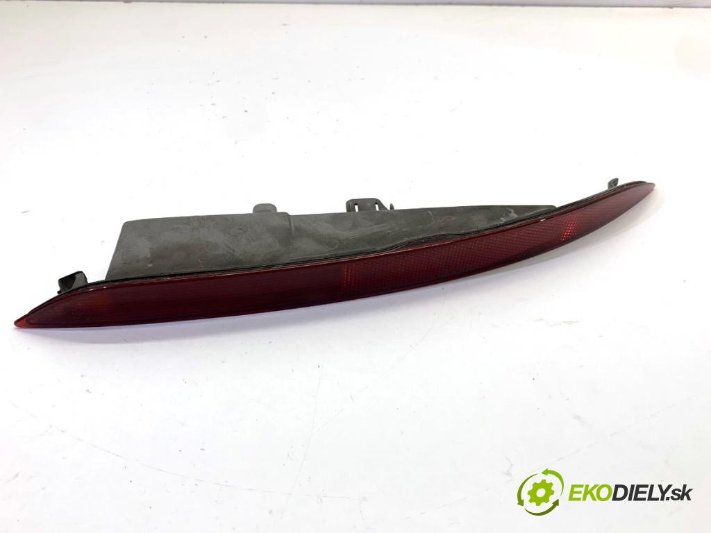 BMW F16 SUV 2014 190 kW xDrive 30 d 2993 reflexne nárazníka pravá zad 7323186