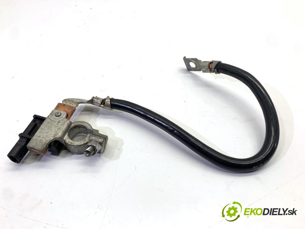 BMW F16 SUV 2014 190 kW xDrive 30 d 2993 svorka MINUS 9329885