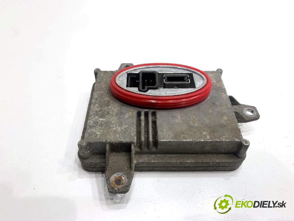 HYUNDAI i40 Kombi 2013 85 kW 1.7 CRDi 1685 Menič XENON 3Z921-01700 (Riadiaca jednotka xenónu)