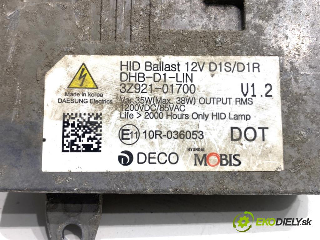 HYUNDAI i40 Kombi 2013 85 kW 1.7 CRDi 1685 Menič XENON 3Z921-01700 (Riadiaca jednotka xenónu)