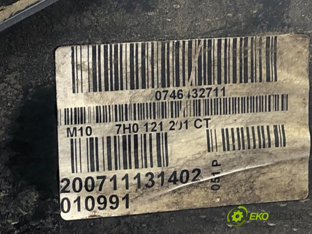 VW TRANSPORTER T5 Autobus 2007 75 kW 1.9 TDI 1896 ventilátor chladiče 7H0121201CT (Ventilátor)