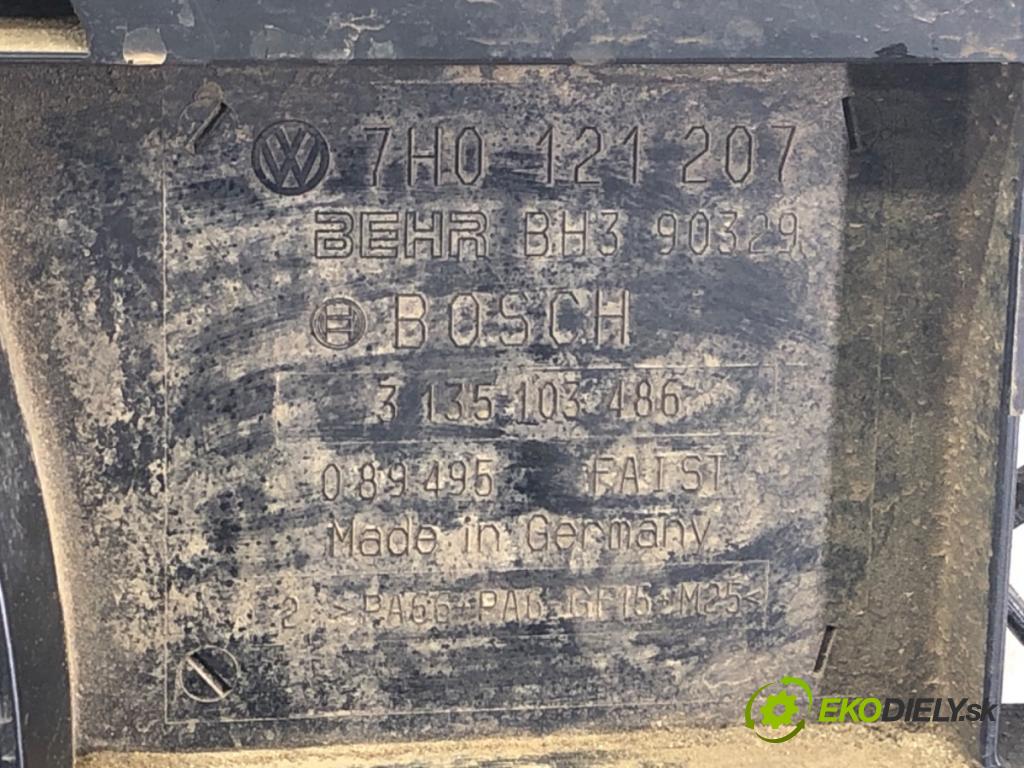 VW TRANSPORTER T5 Autobus 2007 75 kW 1.9 TDI 1896 ventilátor chladiče 7H0121201CT (Ventilátor)