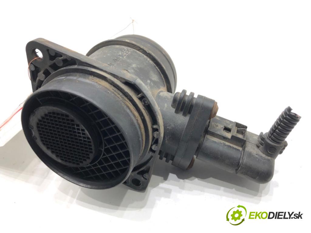 VW TRANSPORTER T5 Autobus 2007 75 kW 1.9 TDI 1896 Váha vzduchu 0281002531 038906461B (Váha vzduchu)