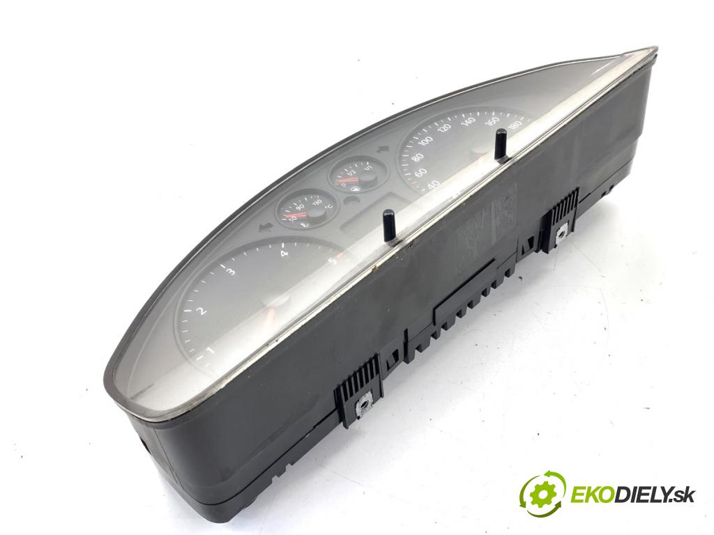 VW TRANSPORTER T5 Autobus 2007 75 kW 1.9 TDI 1896 Prístrojovka 88311346 (Prístrojová doska)