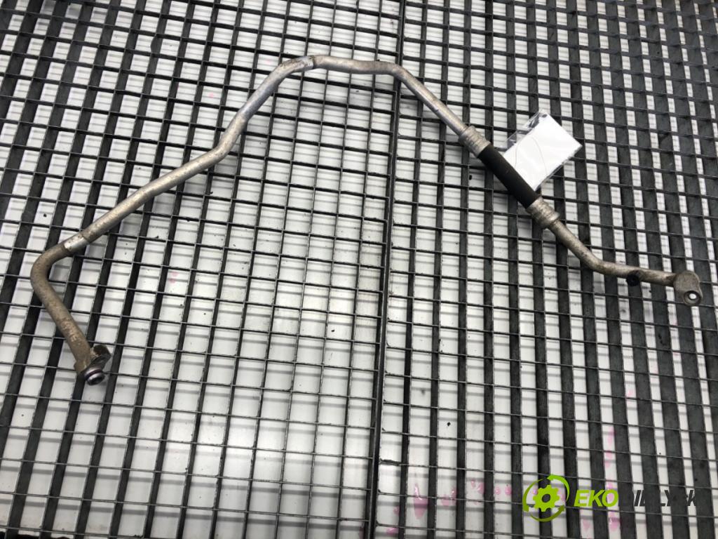 VW TRANSPORTER T5 Autobus 2007 75 kW 1.9 TDI 1896 rúrka klimatizace 7H1820743P (Trubka klimatizace)