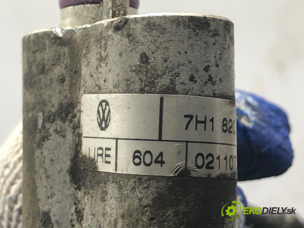 VW TRANSPORTER T5 Autobus 2007 75 kW 1.9 TDI 1896 rúrka klimatizace 7H1820741R (Trubka klimatizace)