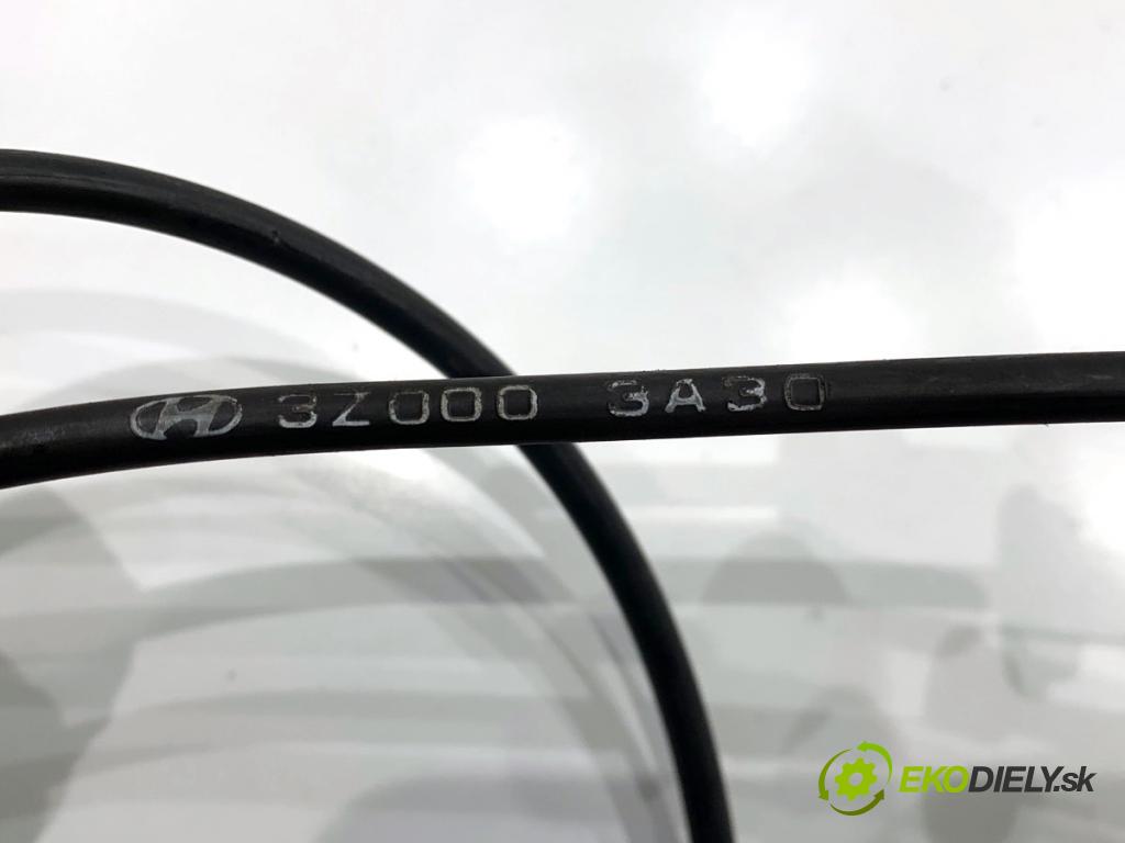 HYUNDAI i40 Kombi 2013 85 kW 1.7 CRDi 1685 Lanko kapoty 3Z0003A30