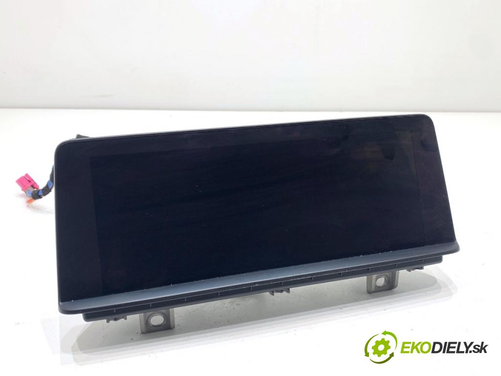 BMW F34 liftback 2017 135 kW 320 i 1998 Dislpej 6844126 (Prístrojová doska)