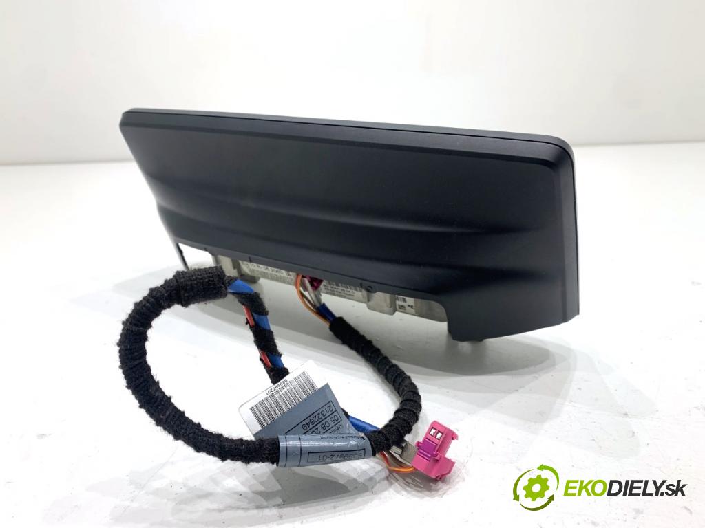 BMW F34 liftback 2017 135 kW 320 i 1998 Dislpej 6844126 (Prístrojová doska)