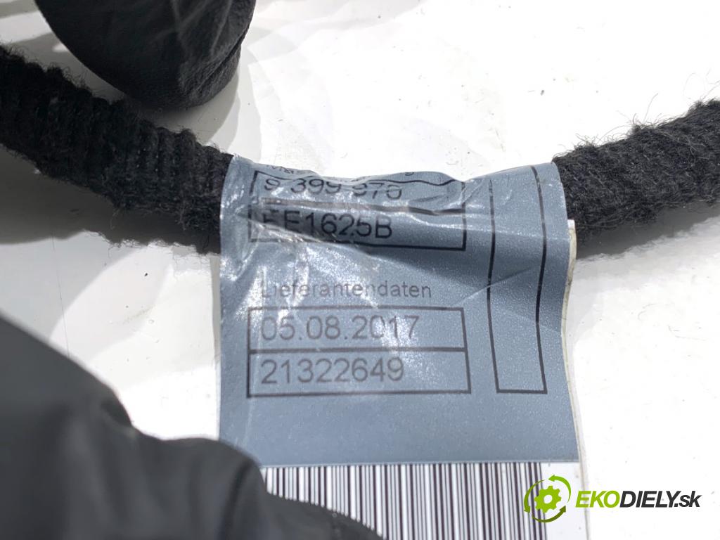 BMW F34 liftback 2017 135 kW 320 i 1998 Dislpej 6844126 (Prístrojová doska)