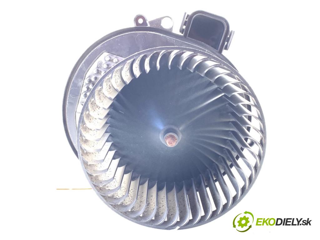 BMW F34 liftback 2017 135 kW 320 i 1998 ventilátor kúrenia 9319919