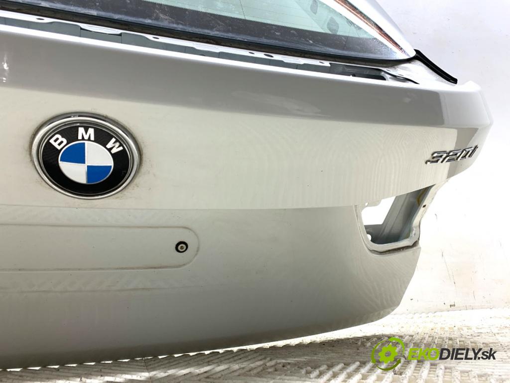 BMW F34 liftback 2017 135 kW 320 i 1998 kapota zad 300