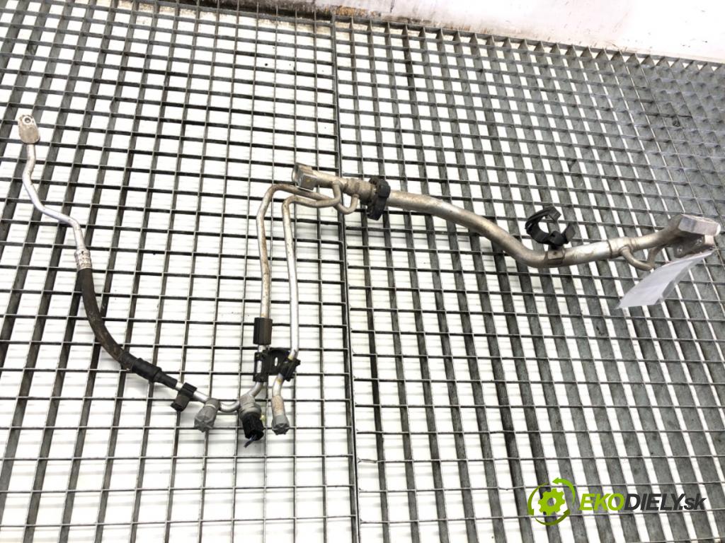 BMW F34 liftback 2017 135 kW 320 i 1998 rúrka klimatizace 9337126 (Trubka klimatizace)