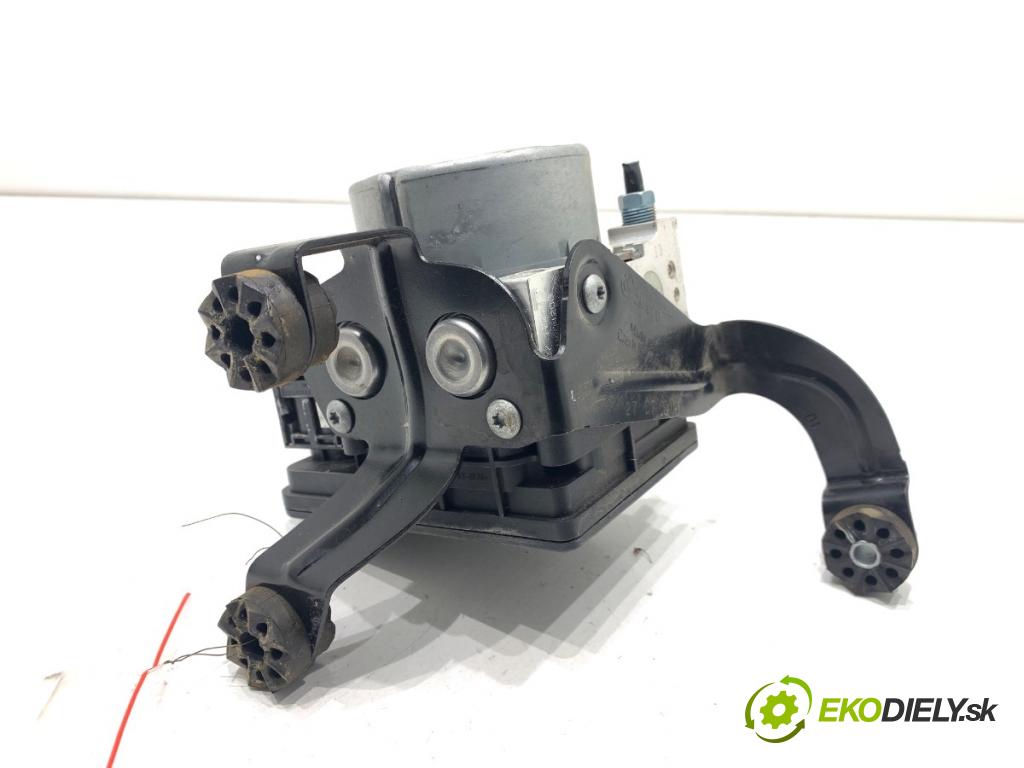 BMW F34 liftback 2017 135 kW 320 i 1998 Pumpa ABS 6887509 (Pumpa ABS)