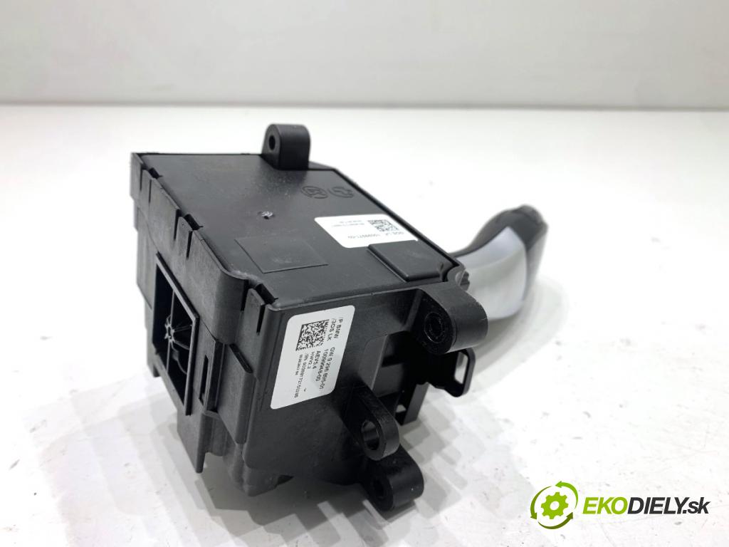 BMW F34 liftback 2017 135 kW 320 i 1998 Kulisa 9296896 (Rýchlostná páka (kulisa))